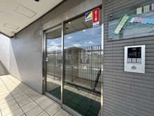 【神奈川県/藤沢市善行坂】クリオ藤沢善行8番館 エントランス：サブエントランス