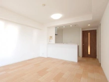 【神奈川県/平塚市龍城ケ丘】クリオ平塚龍城ヶ丘壱番館 リビング・ダイニング