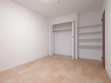 【神奈川県/平塚市龍城ケ丘】クリオ平塚龍城ヶ丘壱番館 洋室