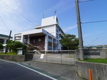 【神奈川県/鎌倉市腰越】ヴァンヴェール鎌倉 鎌倉市立腰越中学校（現地より約640m）：