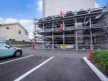 【神奈川県/茅ヶ崎市本宿町】リストレジデンス湘南辻堂 駐車場