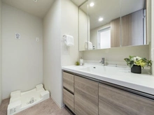 【神奈川県/藤沢市鵠沼橘】プレディア鵠沼橘ローレルコート 洗面室