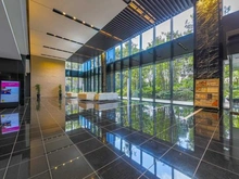 【東京都/新宿区大久保】スカイフォレストレジデンス エントランス