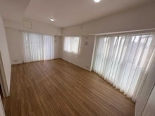 【神奈川県/横浜市西区花咲町】サンクタス横浜mid リビング・ダイニング