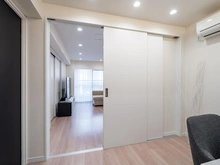 【東京都/新宿区西新宿】アイタウン・レピア LDK：奥：洋室