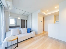 【東京都/板橋区仲宿】プラウド板橋区役所前 LDK：奥：洋室