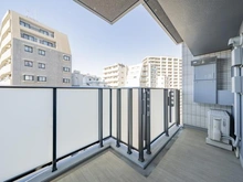 【東京都/板橋区仲宿】プラウド板橋区役所前 バルコニー