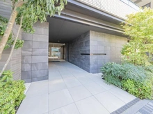 【東京都/板橋区仲宿】プラウド板橋区役所前 エントランス