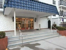 【東京都/渋谷区幡ヶ谷】秀和幡ヶ谷レジデンス アプローチ