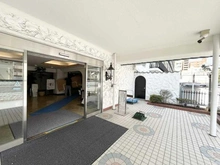 【東京都/渋谷区幡ヶ谷】秀和幡ヶ谷レジデンス エントランス