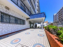 【東京都/渋谷区幡ヶ谷】秀和幡ヶ谷レジデンス アプローチ