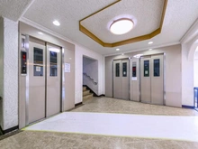 【東京都/渋谷区幡ヶ谷】秀和幡ヶ谷レジデンス エントランス