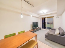 【東京都/新宿区富久町】富久クロスコンフォートタワー リビング・ダイニング：夜間