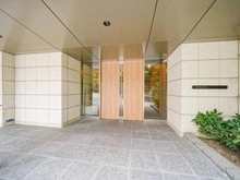 【東京都/新宿区下落合】バウス目白御留山 エントランス