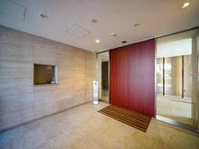 【東京都/渋谷区本町】ウエリス渋谷本町 エントランス