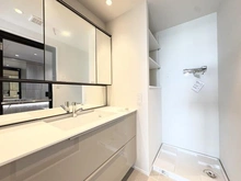 【東京都/渋谷区初台】プラウド代々木初台 洗面室