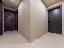 【東京都/港区三田】アトラス麻布十番 玄関