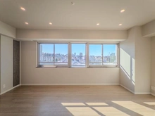 【東京都/新宿区弁天町】グランドメゾン新宿弁天町 リビング