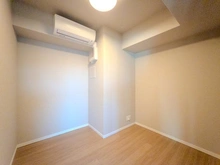 【東京都/新宿区弁天町】グランドメゾン新宿弁天町 洋室