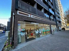 【東京都/新宿区北新宿】ジオ西新宿ツインレジデンス  イースト棟 セブン-イレブン 西新宿7丁目小滝橋通り店（現地より約400m）