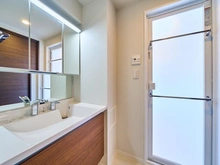 【東京都/港区新橋】コンシェリア新橋SIX 洗面所