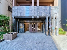 【東京都/港区新橋】コンシェリア新橋SIX エントランス