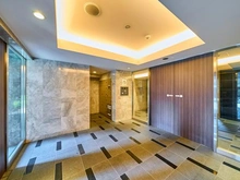 【東京都/港区新橋】コンシェリア新橋SIX ロビー