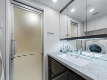 【東京都/渋谷区恵比寿】オープンレジデンシア恵比寿コート 洗面室：※家具調度品等は販売価格に含まれておりません