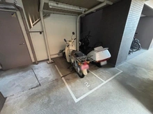 【東京都/練馬区北町】ユアコート練馬北町 バイク置場