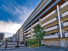 【東京都/三鷹市下連雀】プラウドシティ吉祥寺 E棟 外観