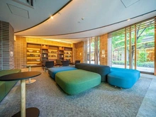 【東京都/三鷹市下連雀】プラウドシティ吉祥寺 E棟 ロビー