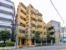 【東京都/渋谷区西原】ルセージュ初台 外観：大規模修繕工事実施中