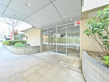 【東京都/渋谷区初台】プラウド代々木初台 エントランス