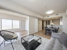 【東京都/新宿区北新宿】It’s東京フォーサイトスクエア LDK：※家具調度品等は販売価格に含まれません。