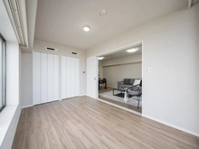 【東京都/新宿区北新宿】It’s東京フォーサイトスクエア 洋室