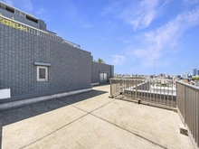 【東京都/新宿区北新宿】It’s東京フォーサイトスクエア ルーフバルコニー