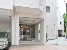 【東京都/新宿区余丁町】余丁町サンハイツ エントランス
