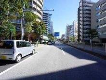 【東京都/荒川区東日暮里】リーデンスタワー 前面道路