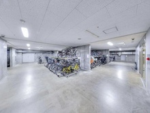 【東京都/北区滝野川】パークタワー滝野川 共用部：駐輪場