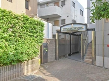 【東京都/中野区本町】アンサンブル新中野 エントランス