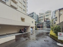 【東京都/文京区小石川】クレヴィア小石川後楽園 駐車場