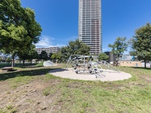 【千葉県/千葉市美浜区若葉】幕張ベイパークミッドスクエアタワー 若葉三丁目公園（現地より約150m）