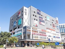 【千葉県/千葉市美浜区若葉】幕張ベイパークミッドスクエアタワー スーク海浜幕張（現地より約1,100m）