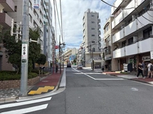 【東京都/港区南麻布】グランパレス南麻布仙台坂 前面道路