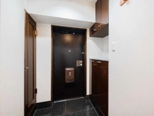 【東京都/港区南麻布】グランパレス南麻布仙台坂 玄関