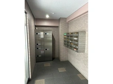 【東京都/足立区宮城】リリード田端北 共用部：メールBOX・宅配BOX