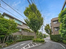【東京都/新宿区下落合】バウス目白御留山 旧近衛邸の欅（ケヤキ）（現地より約500m）：