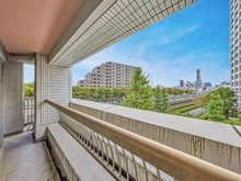 【東京都/新宿区百人町】西戸山タワーホウムズ セントラルタワー バルコニー：南側