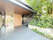 【東京都/中野区南台】グランドメゾン中野南レジデンス エントランス