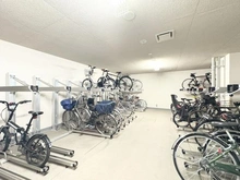 【東京都/中野区南台】グランドメゾン中野南レジデンス 駐輪場